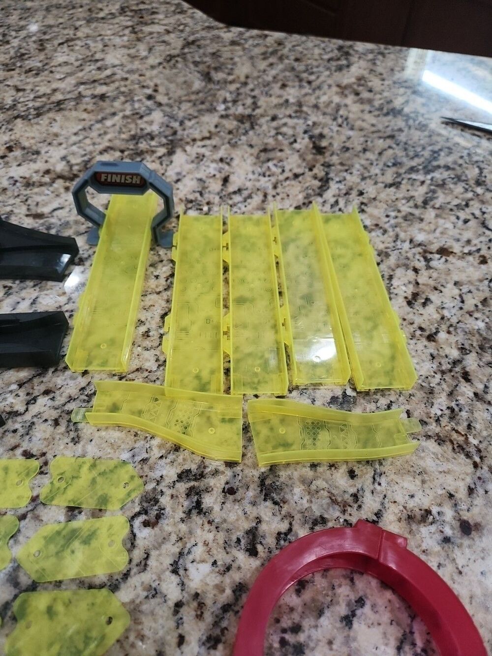 Micro Chargers Loop Track Set Incomplete No Car - Picture 8 of 8